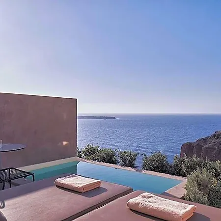 Old Castle Oia