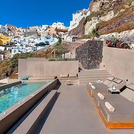 Old Castle 4* Oia