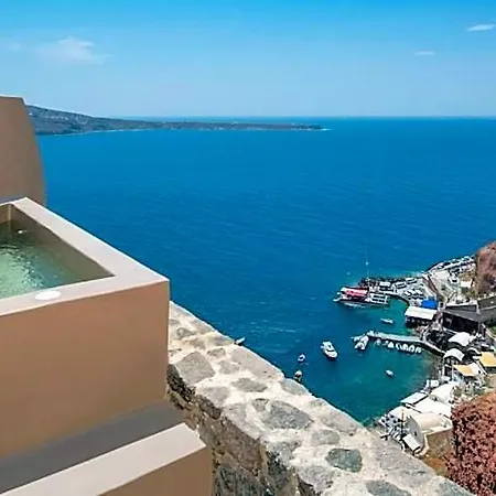 Old Castle 4* Oia